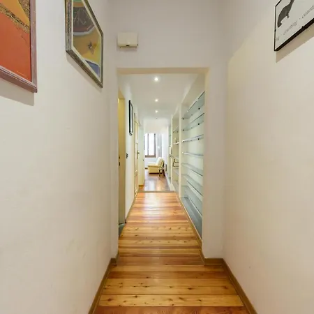 Montebello Place By Mmega Apartament